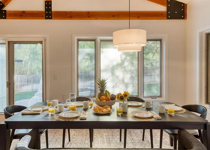 Holiday home Serenity Retreat By Avantstay *